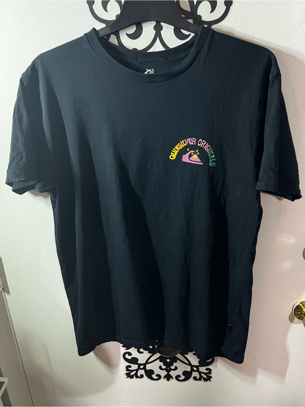 Quiksilver Men's Abstract Graphic Tee Size Medium